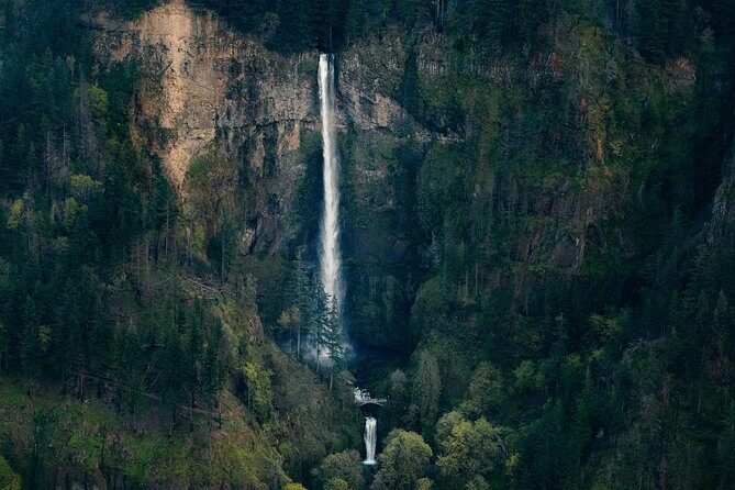 40 Minute Multnomah Falls & Waterfall Air Tour by Envi Adventures - Crown Point State Park to Vista House Cliffs: Getting Oriented Fast