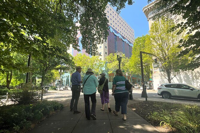 A Guided Walking Tour of Fabulous Downtown Portland, Oregon - Whimsical Downtown Sculptures and the Portland Building You’ll Either Love or Hate