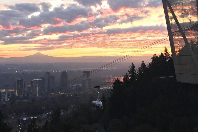 Aerial Tram Ride with Doughnuts at Sunrise in Portland Oregon - The First Stop: Coffee at the Barista (and a Hazelnut Latte Option)