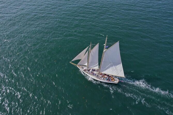 Afternoon Windjammer Cruise Along the Coast of Portland Maine - What happens if the wind drops or the boat situation changes