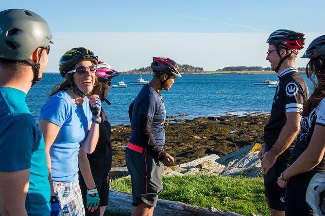 Around The Peninsula Bike Tour - Meeting Point and Timing: Starting Smooth at 10:30 am