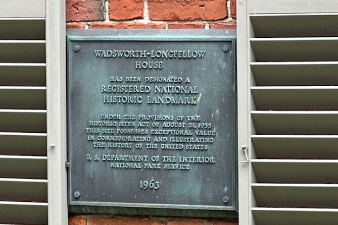 Audio Guided Walking Tour from Old Port of Portland, Maine - Post Office Park: red mailboxes and a Japan connection you won’t expect