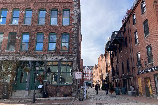 Audio Guided Walking Tour from Old Port of Portland, Maine - Longfellow’s neighborhood stop and the outside-of landmark approach