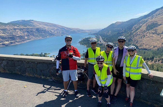 Columbia Gorge Scenic Bikeway full day ride - Chanticleer Point and Vista House: high-start views before the waterfall push