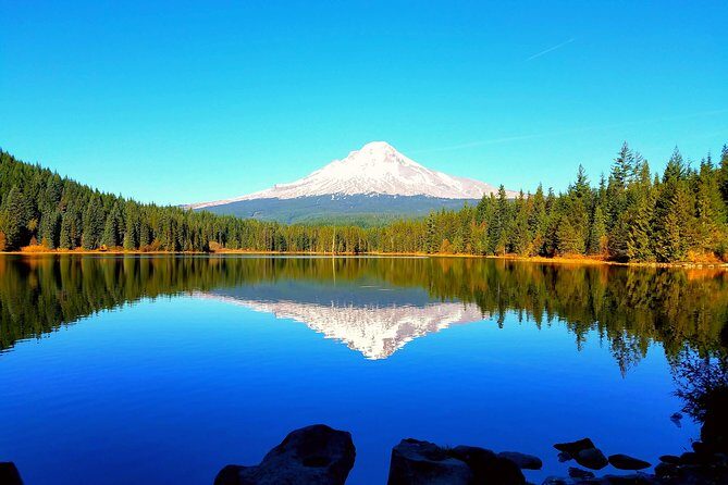 Columbia Gorge Waterfalls and Mt. Hood Tour - Full Day - Getting picked up and staying on schedule: a long day, run smoothly