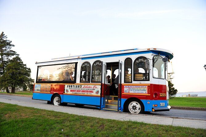 Discover Portland City and Lighthouse Tour - Old Port After the Coast: Quick Hits for Shopping and Cobblestones