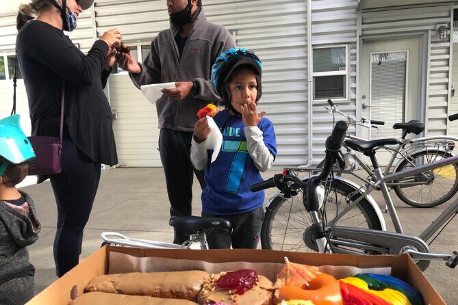 Doughnuts and Coffee Bike Tour: Local Secrets - Blue Star Donuts (When Open) and the Replacement Plan