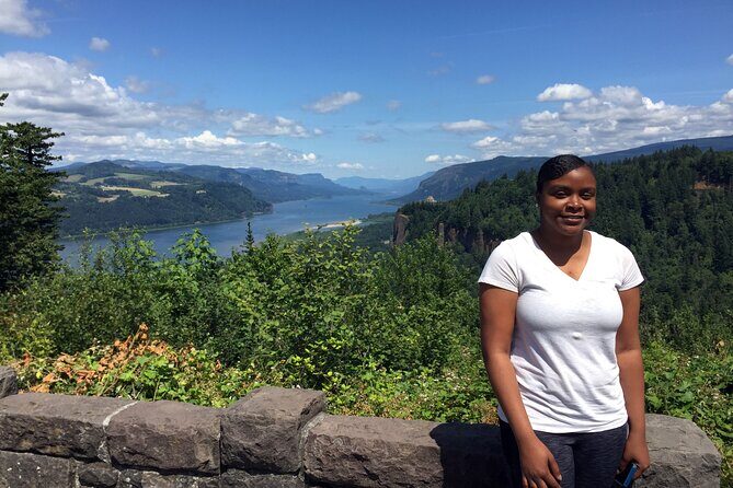 Explore Columbia River Gorge Half-Day Small-Group Hiking Tour - The tour pace, group size, and what it means for your comfort