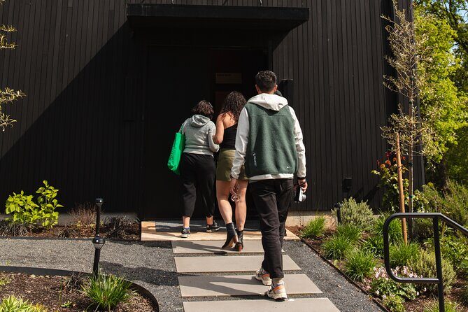 Full Day - Private Immersive Art & Wine Tour - Who Should Book This Art & Wine Day