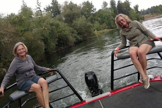 Guided Jetboat Tour for Six -Private - Heading Toward Wheatland: The Willamette River Run You Came For