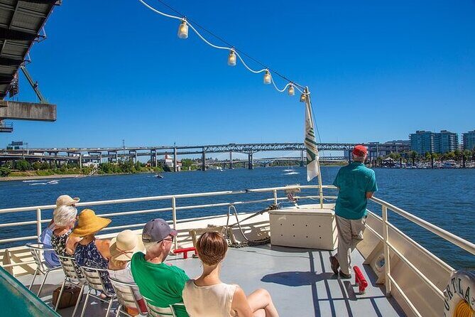 Happy Hour Sightseeing Cruise - Key points