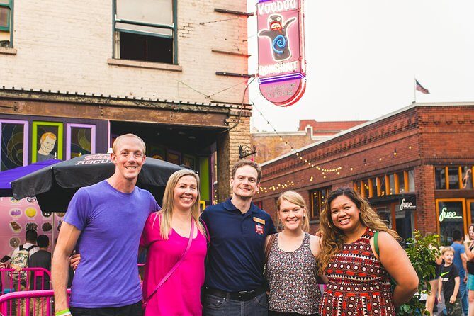 Haunted Pub Tour - Merchant Hotel and the haunted-building focus in Old Town