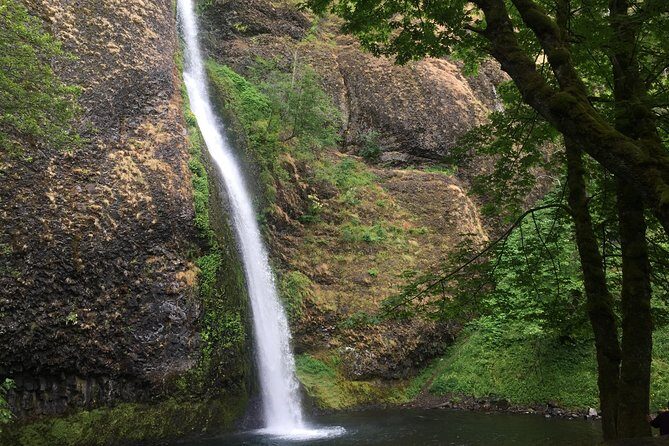 Hike and Bike Tour to Columbia River Gorge Waterfalls - Multnomah Falls and Benson Bridge: the iconic climb-free classic