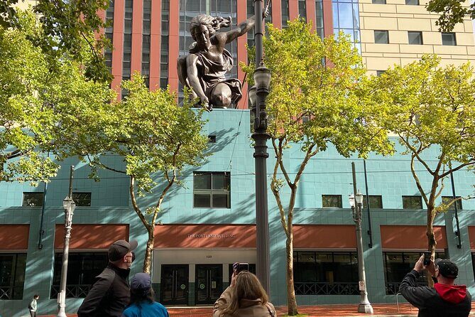 Intro to Portland Small Group Walking Tour - Timing, Small-Group Size, and How to Choose a Start Time