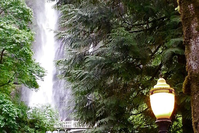 Morning Multnomah Falls and Gorge Waterfalls Tour - Morning start with hotel pickup and a Mercedes Sprinter van