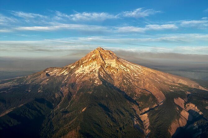 Mt. Hood & Multnomah Falls Air Tour by Envi Adventures - First stop: Willamette Valley views that set the tone