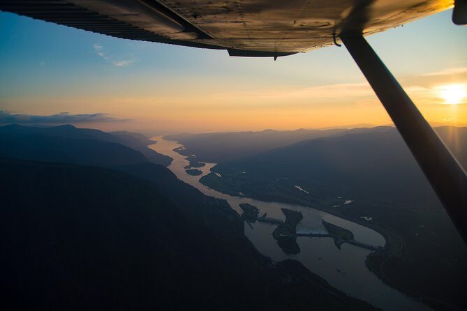 Mt. Hood & Multnomah Falls Air Tour by Envi Adventures - Beacon Rock: a monolith with flood-sculpted edges