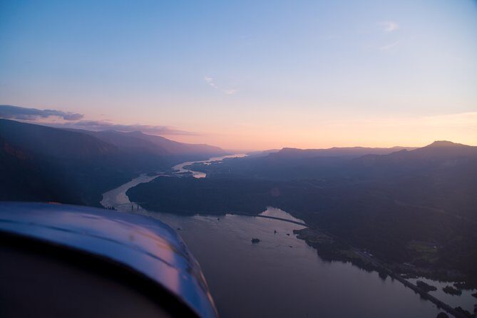 Multnomah Falls & Portland Premium Air Tour by Envi Adventures - The flight experience: small-group feel and clear communication