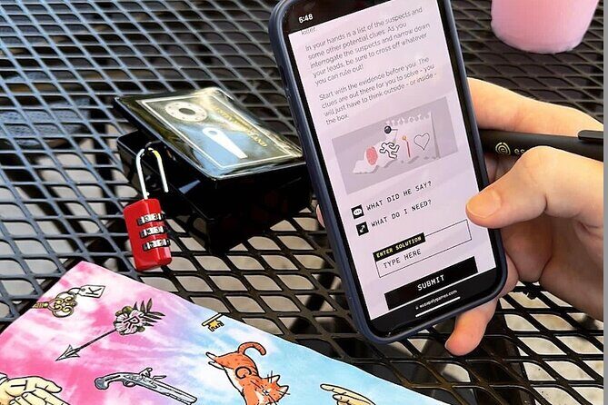 Outdoor Escape Room in Portland - Downtown - Language, privacy, and group size: who it fits best