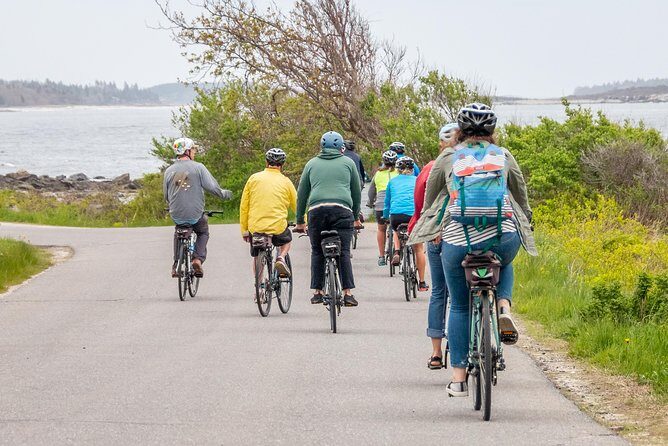 Portland Bicycle Tour with 5 Lighthouses and XL Lobster Roll - Key highlights that make this tour worth your morning