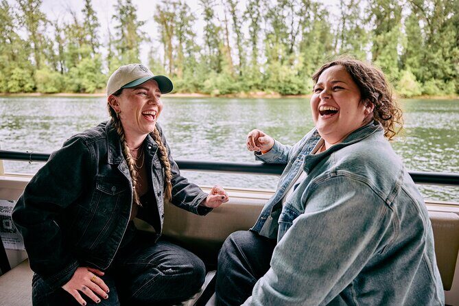 Portland Happy Hour Cruise, 1.5-Hour Tiki Boat Party - Hosts and local facts: why the crew changes everything
