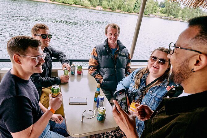 Portland Happy Hour Cruise, 1.5-Hour Tiki Boat Party - Timing, weather, and what to wear on the Willamette