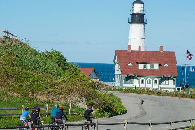 Portland Maine City and Lighthouse EBike Tour - Fort Allen Park and Munjoy Hill: Casco Bay views plus the USS Maine Memorial