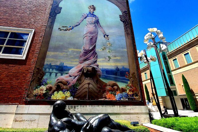 Portland, Oregon City Tour! - International Rose Test Garden: Portland’s Classic Photo Stop, Plus Real Context