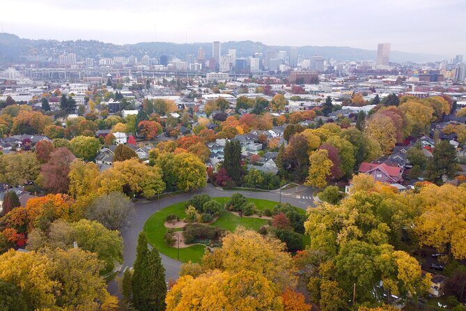 Portland, Oregon City Tour: Parks, Plazas and Views - Key Highlights to Expect