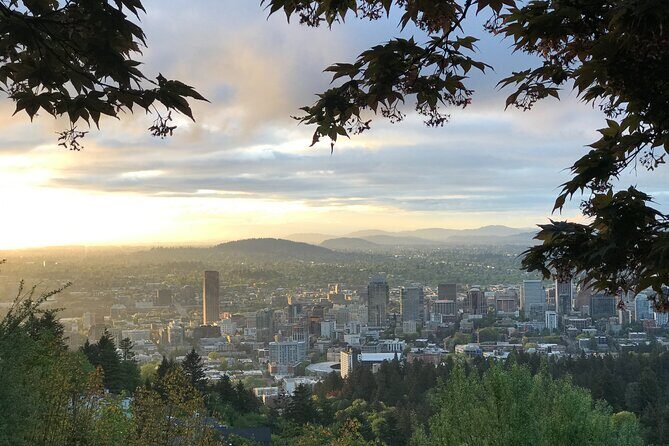 Portland, Oregon City Tour: Parks, Plazas and Views - Entering the Route at Director Park (and Why the Van Matters)