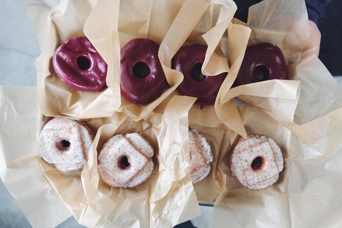 Portland's Original Delicious Donut Adventure & Walking Food Tour - Portland Art Museum and Oregon Historical Society: Free Doors, Quick Context