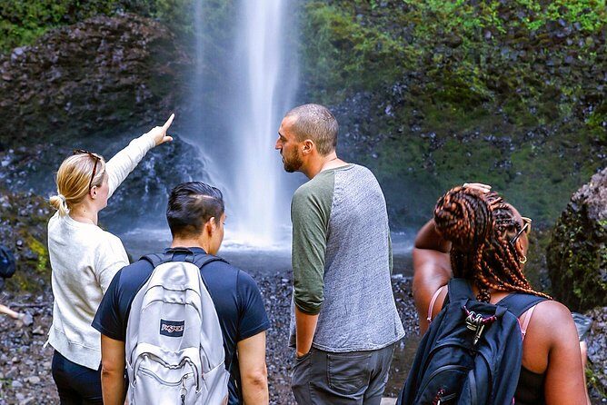 See Multnomah, two waterfalls & Vista House (Transport Included) - What the timing feels like in real life (3 hours on paper, sometimes longer)