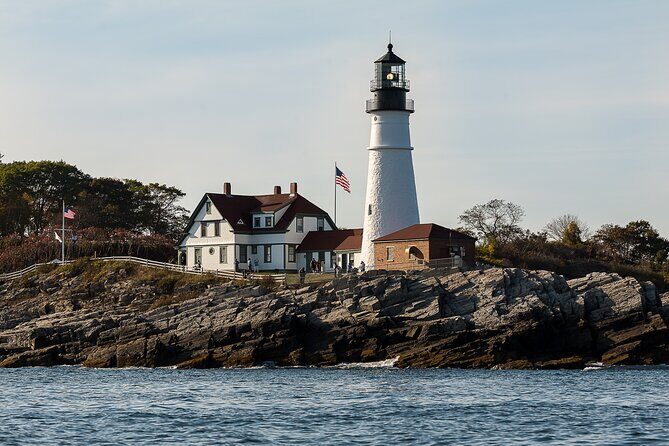 Small Group Afternoon Lighthouse Boat Cruise With Local Drinks - Key Points You’ll Care About on This Portland Lighthouse Cruise