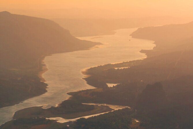 Stunning Air Tour of the Columbia River Gorge by Envi Adventures - Who Should Book This Flight (and Who Might Skip It)