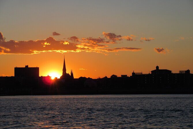 Sunset Lighthouse Cruise Tour from Casco Bay - Key things I’d clock before you go