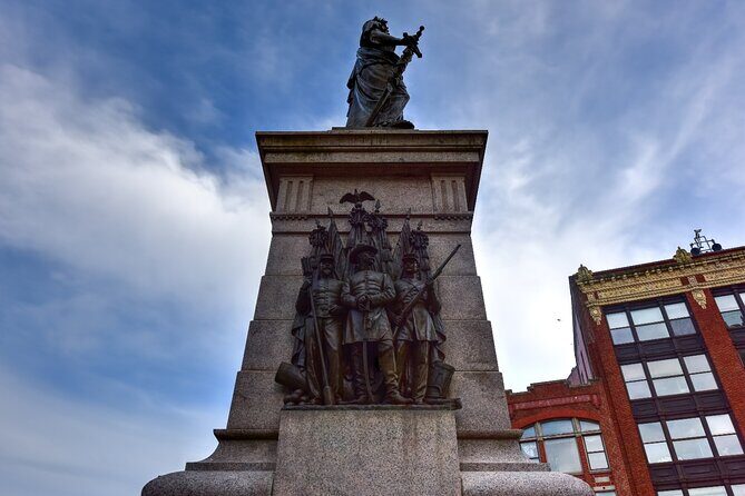Ultimate Portland Self-Guided Driving GPS Audio Tour - Walnut Street to Fort Williams Park: forts, bridges, Meetinghouse Hill, and military installations